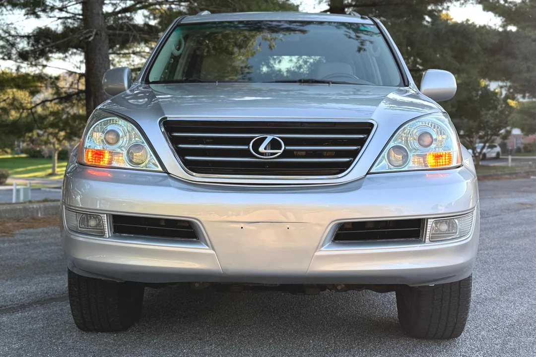 2008 Lexus GX 1st Gen - Image 2 of 31