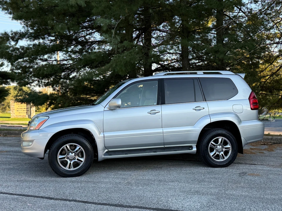 2008 Lexus GX 1st Gen - Image 12 of 31
