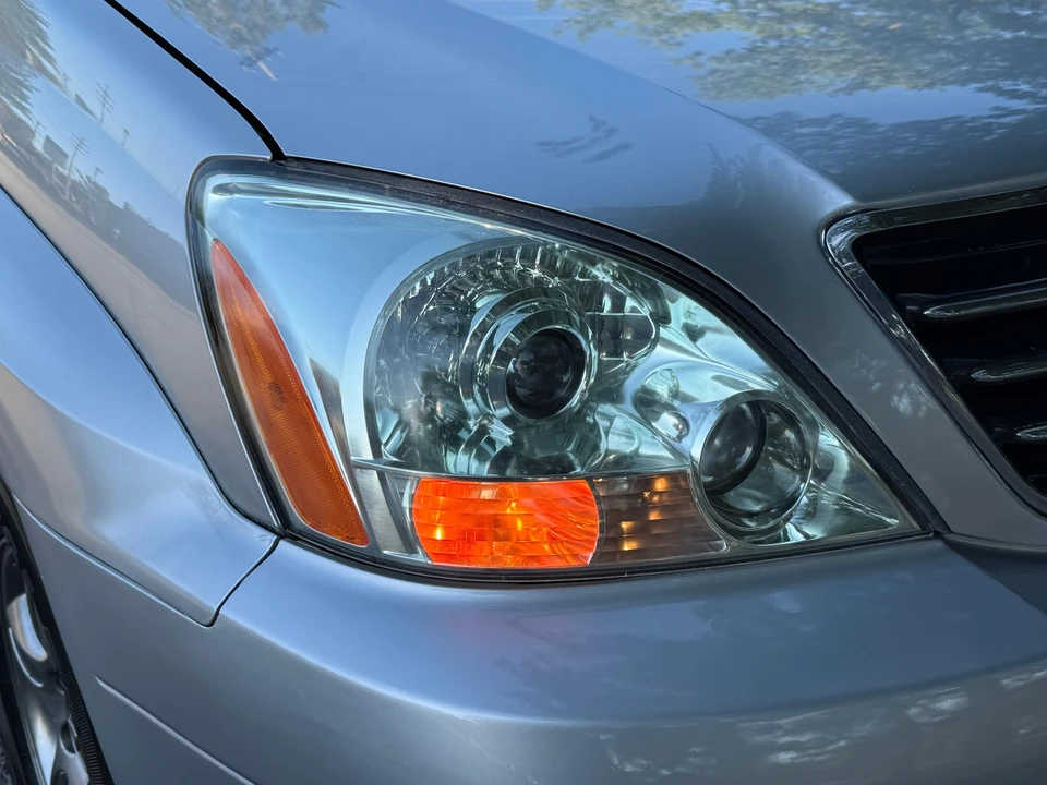2008 Lexus GX 1st Gen - Image 27 of 31
