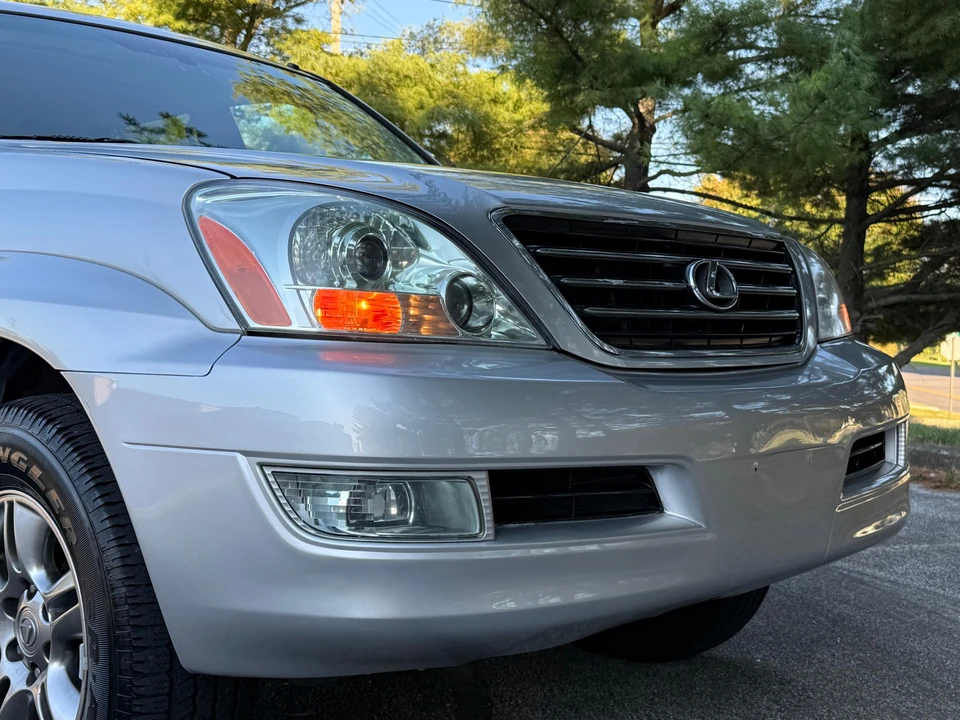 2008 Lexus GX 1st Gen - Image 25 of 31