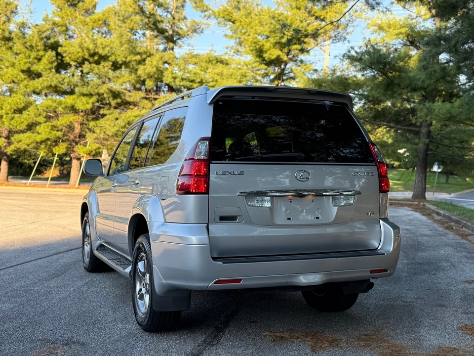 2008 Lexus GX 1st Gen - Image 16 of 31
