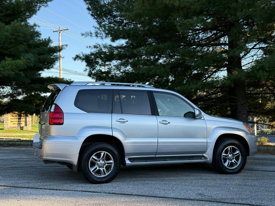 2008 Lexus GX 1st Gen - Image 20 of 31