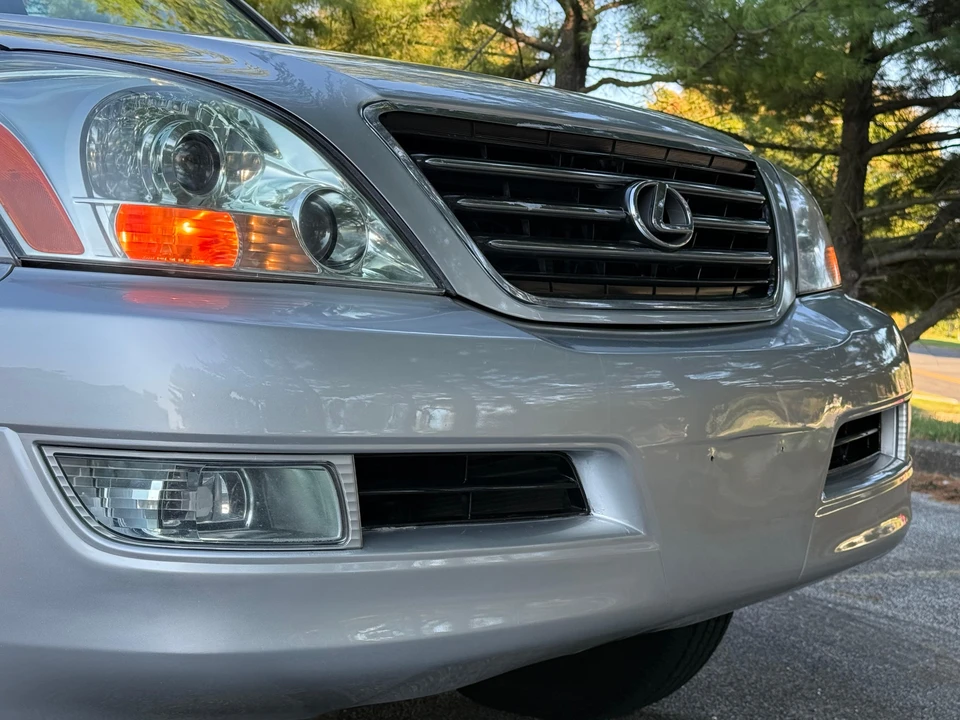 2008 Lexus GX 1st Gen - Image 28 of 31