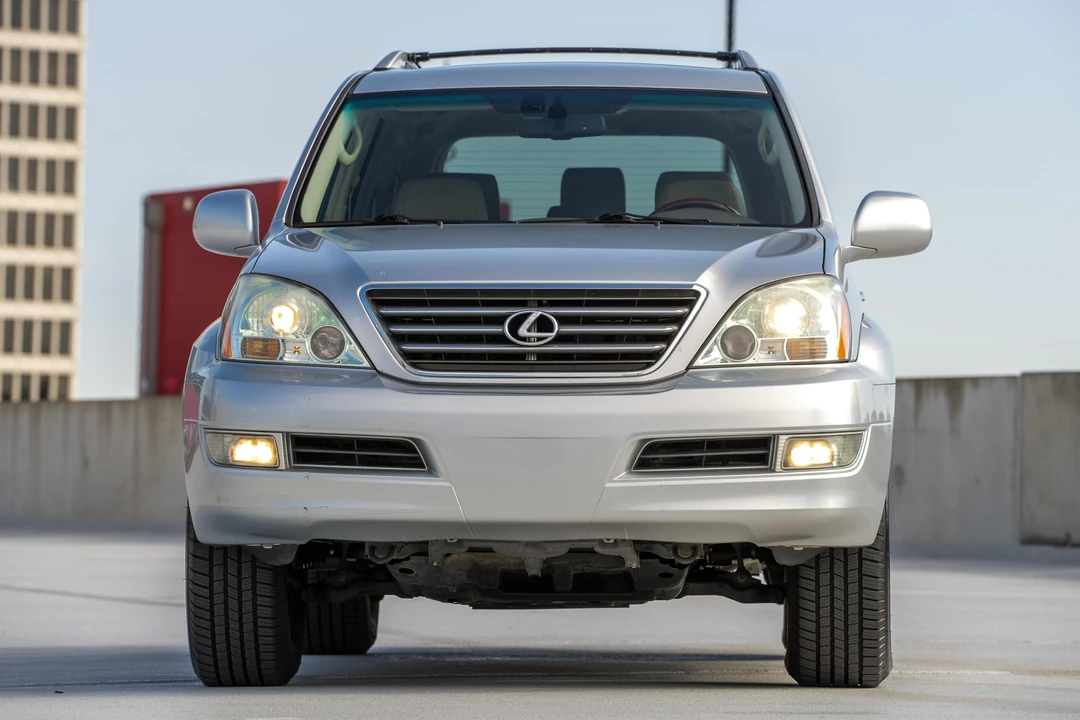2008 Lexus GX 1st Gen - Image 2 of 31