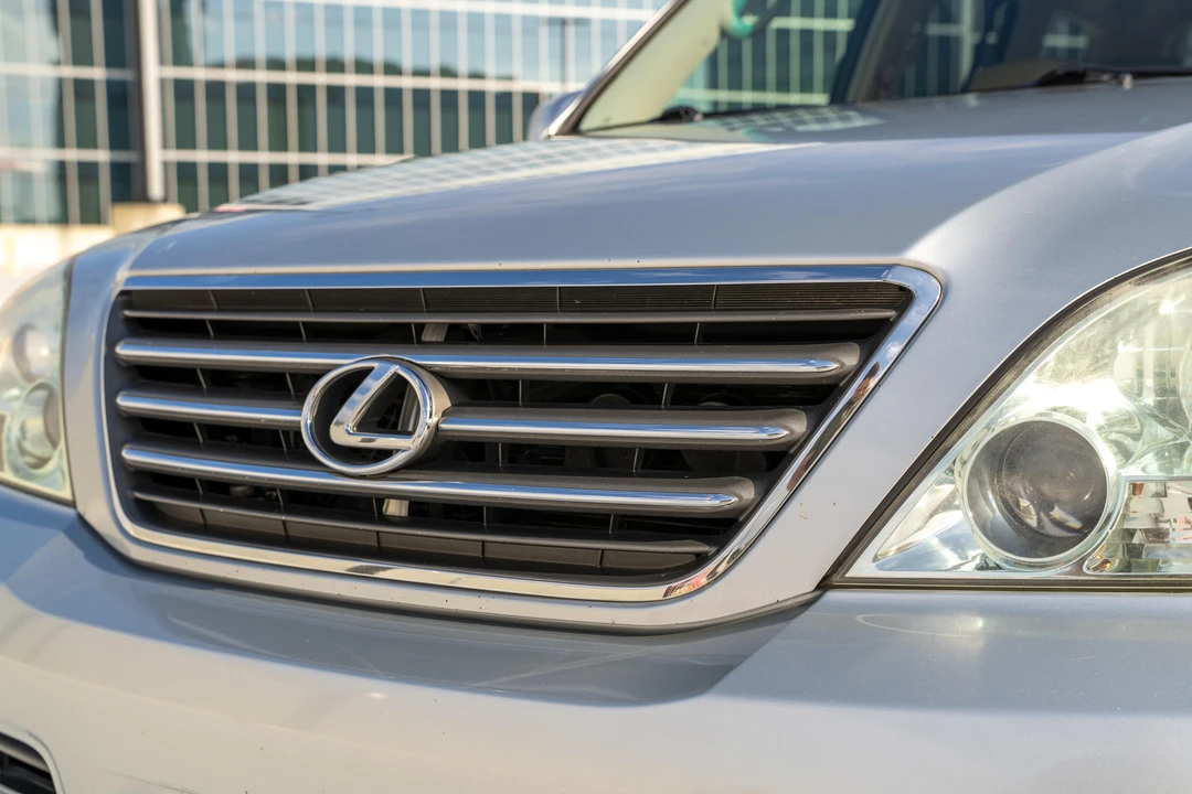 2008 Lexus GX 1st Gen - Image 19 of 31