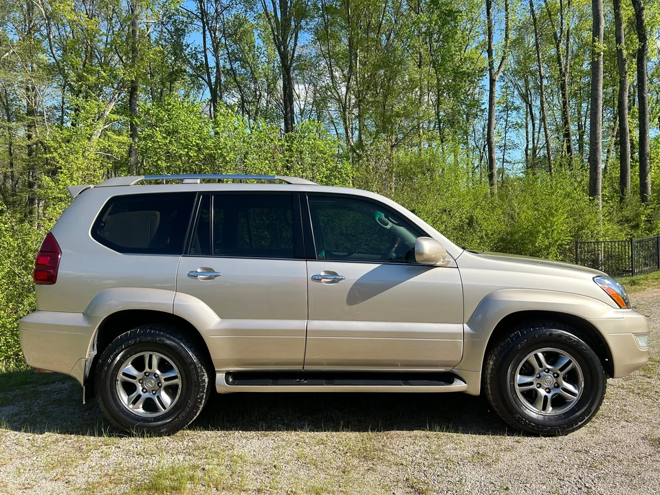 2008 Lexus GX 2nd Gen - Image 12 of 31