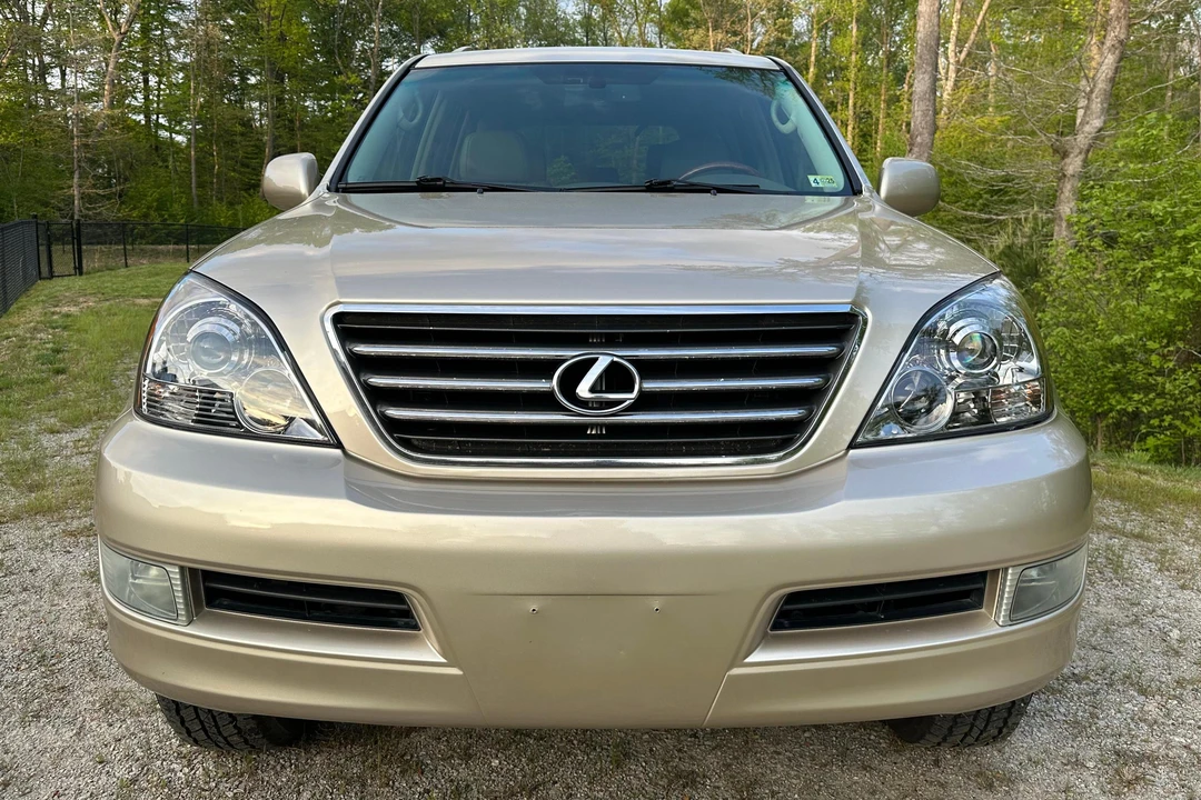 2008 Lexus GX 2nd Gen - Image 2 of 31