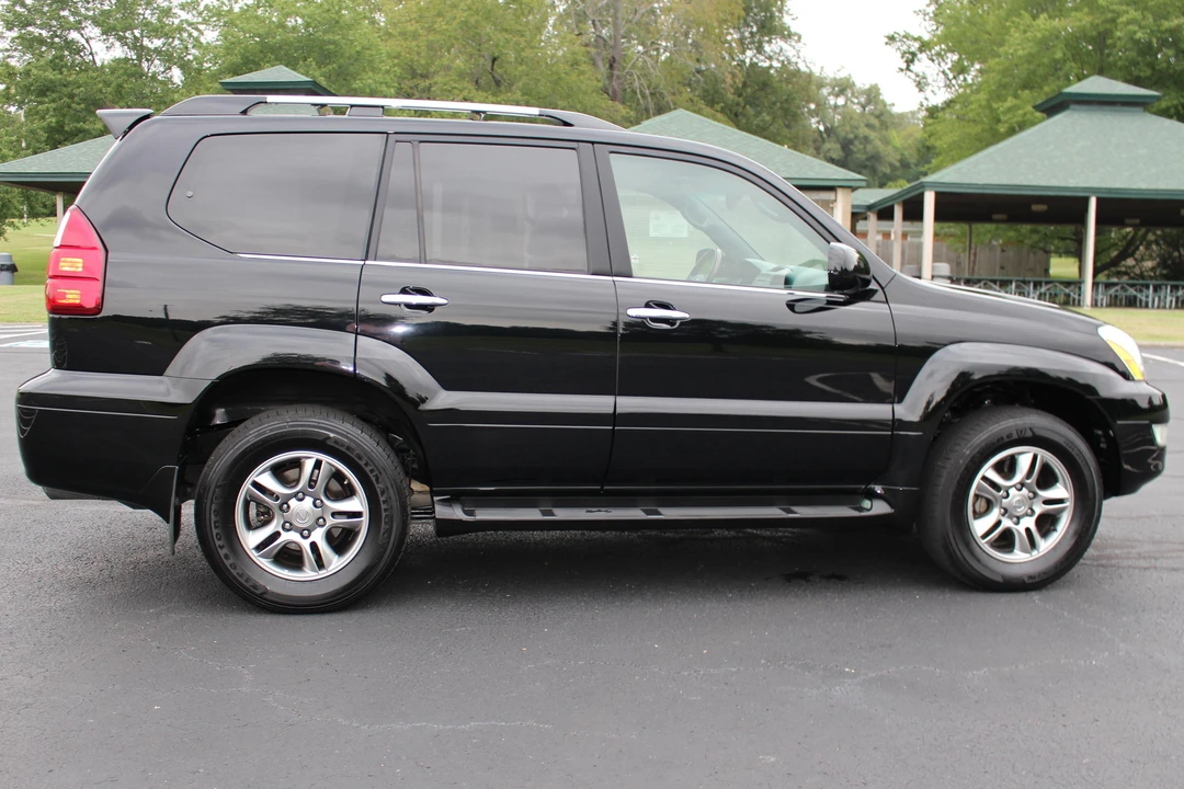 2008 Lexus GX 1st Gen - Image 3 of 31