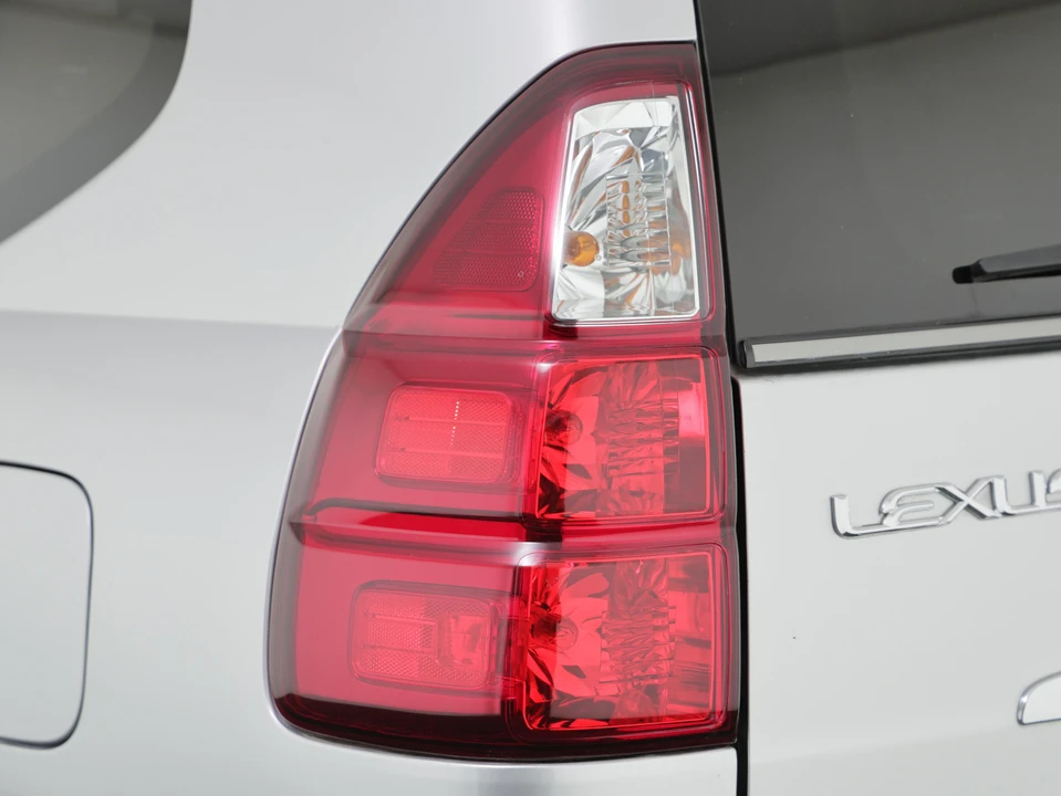 2008 Lexus GX 1st Gen - Image 23 of 31