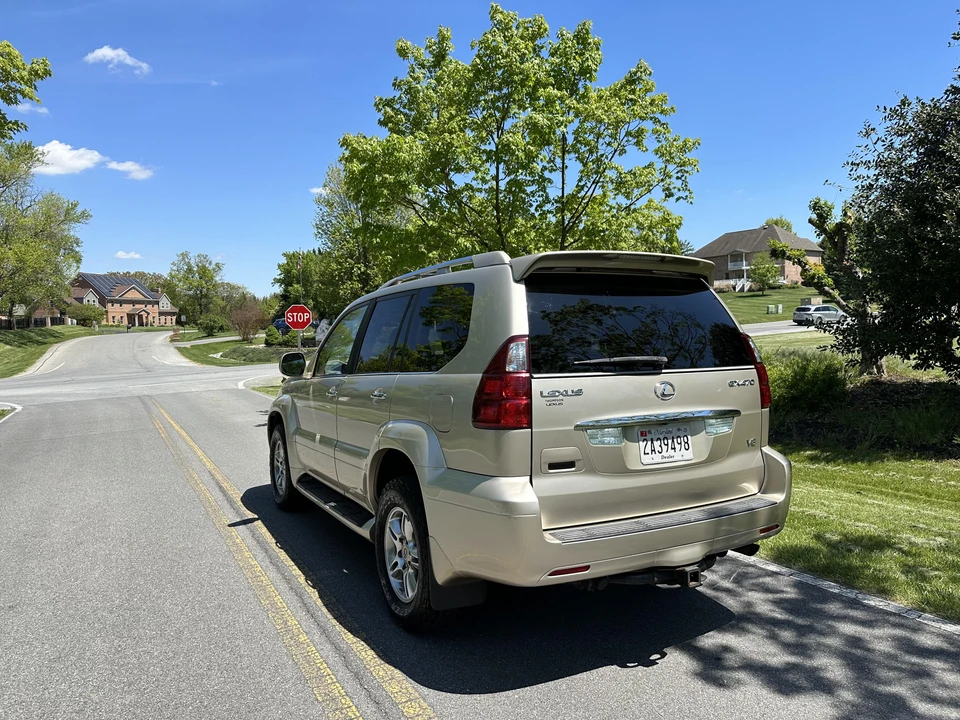 2008 Lexus GX 1st Gen - Image 21 of 31