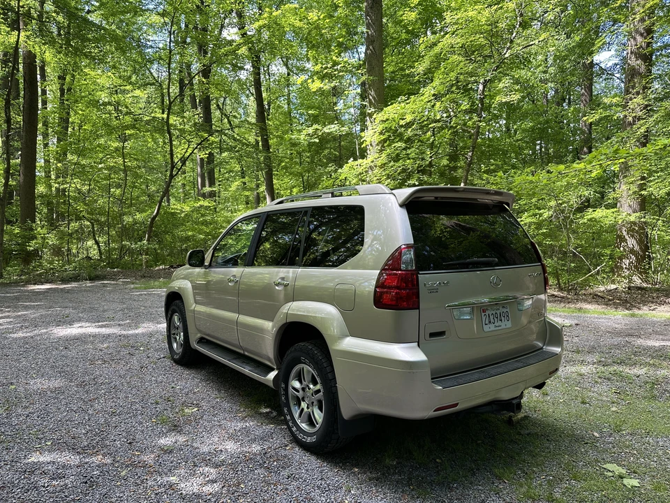 2008 Lexus GX 1st Gen - Image 19 of 31