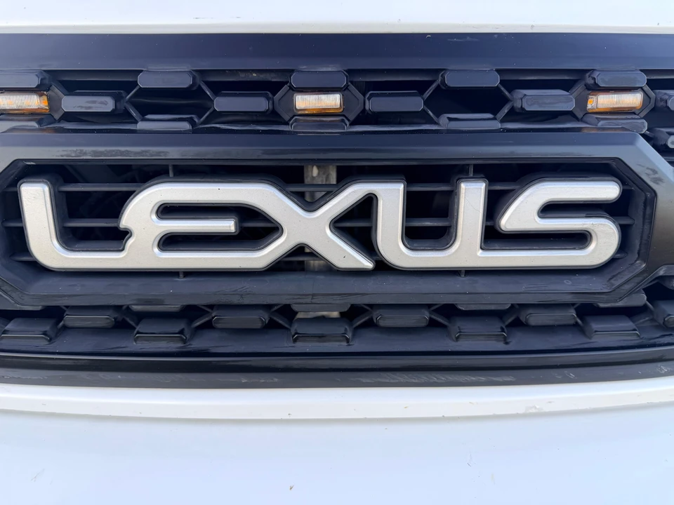 2008 Lexus GX 1st Gen - Image 26 of 31