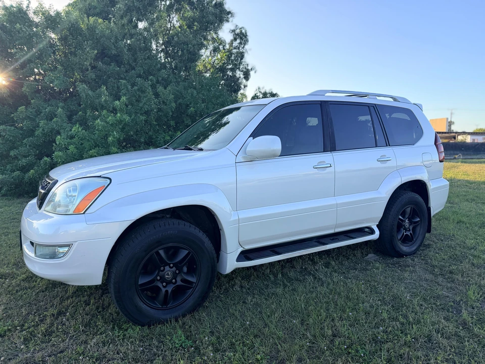 2008 Lexus GX 1st Gen - Image 10 of 31