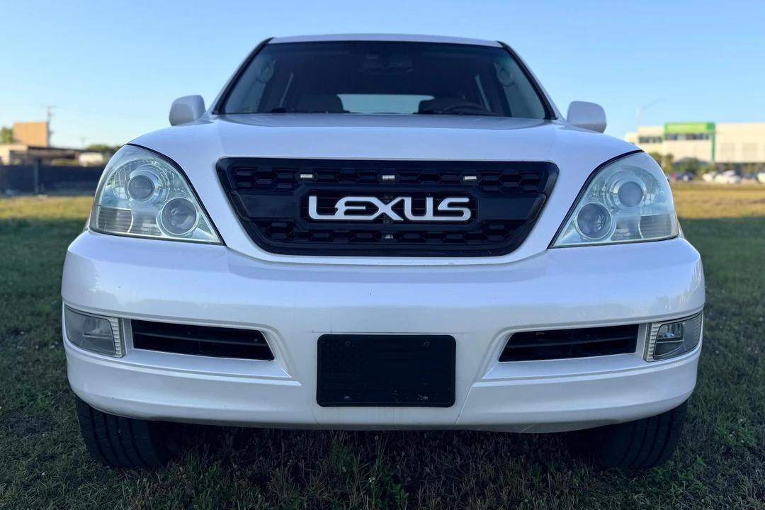 2008 Lexus GX 1st Gen - Image 2 of 31