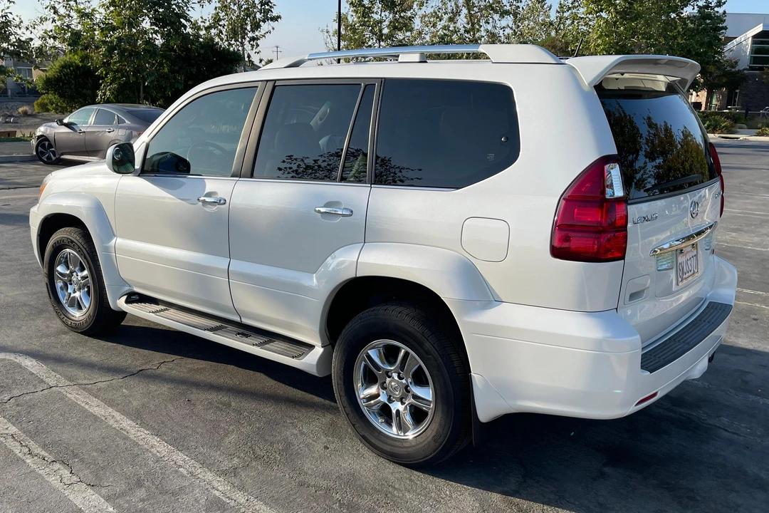 2008 Lexus GX 1st Gen - Image 4 of 31
