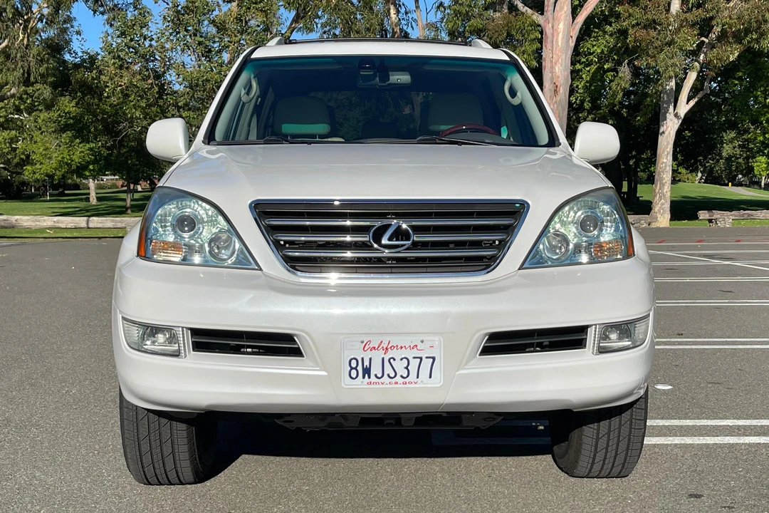 2008 Lexus GX 1st Gen - Image 2 of 31