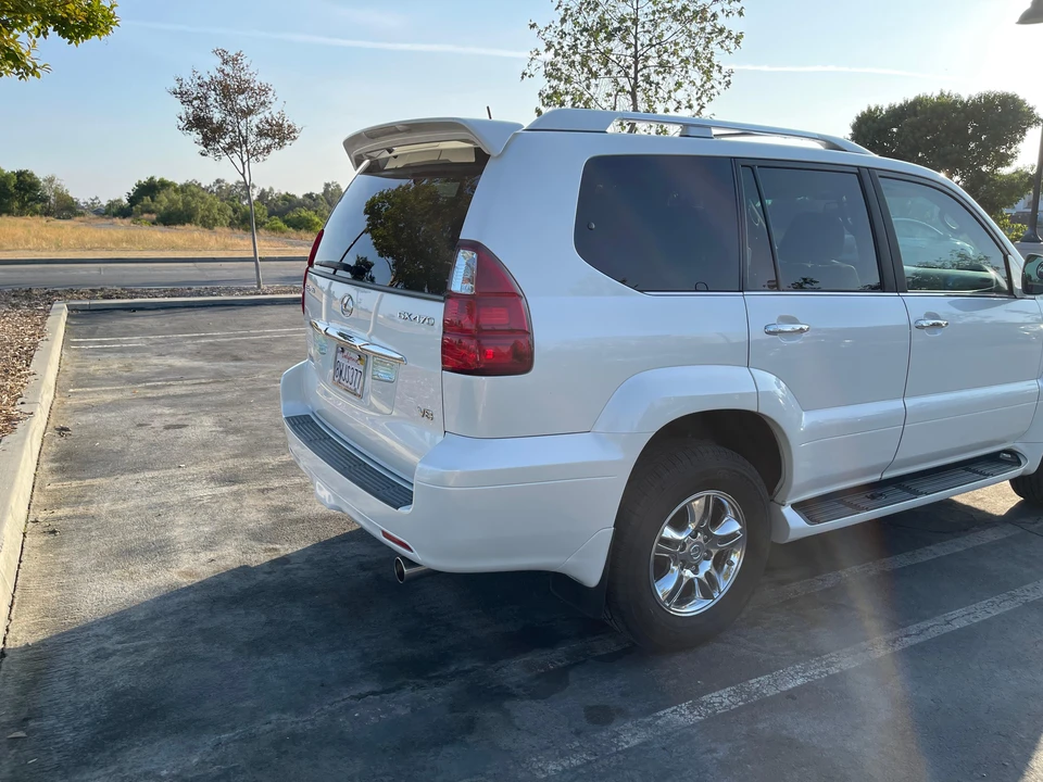 2008 Lexus GX 1st Gen - Image 12 of 31