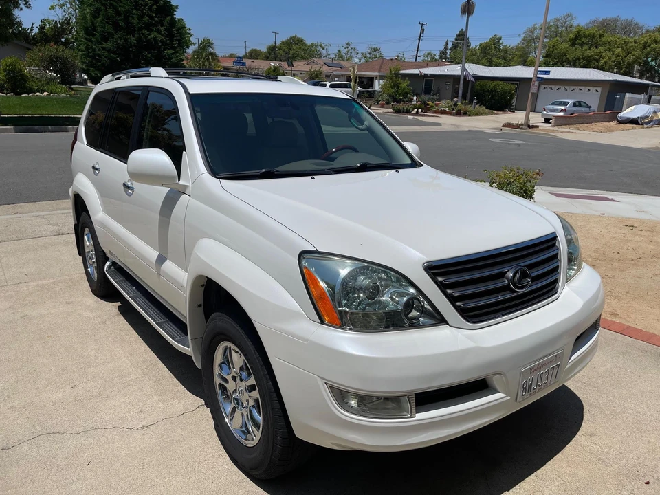 2008 Lexus GX 1st Gen - Image 15 of 31