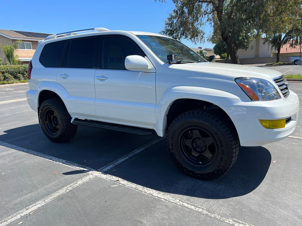 2008 Lexus GX 1st Gen - Image 14 of 31