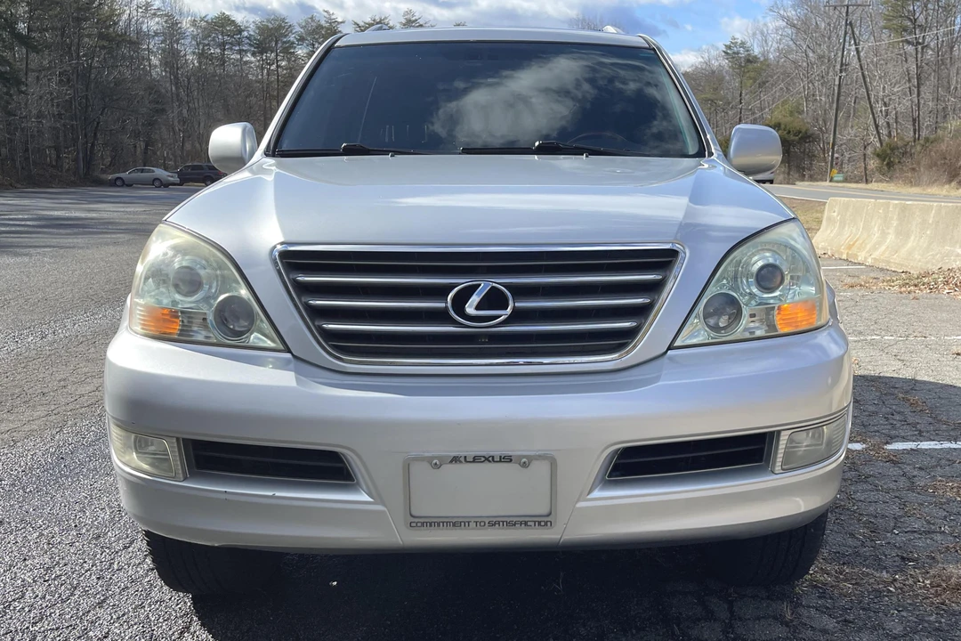 2008 Lexus GX 1st Gen - Image 2 of 31