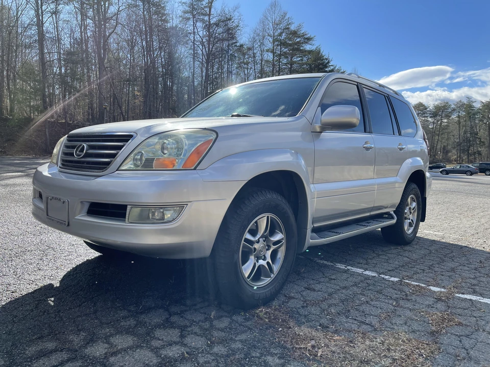 2008 Lexus GX 1st Gen - Image 10 of 31
