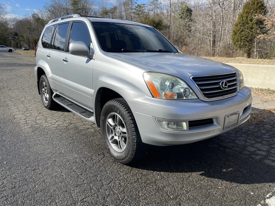 2008 Lexus GX 1st Gen - Image 16 of 31