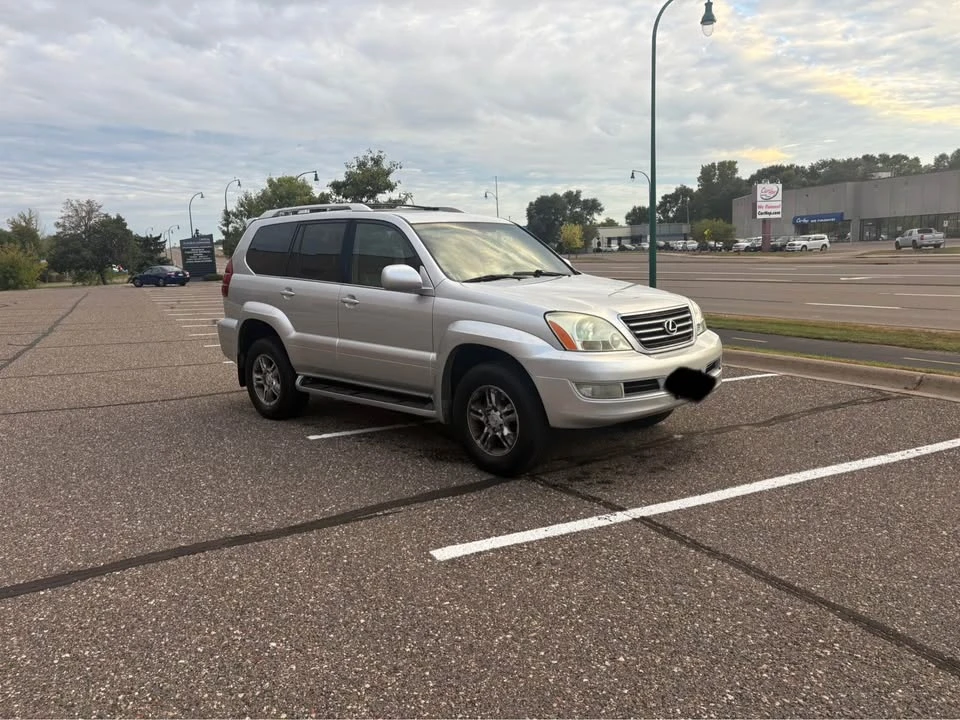 2008 Lexus GX 1st Gen - Image 5 of 12