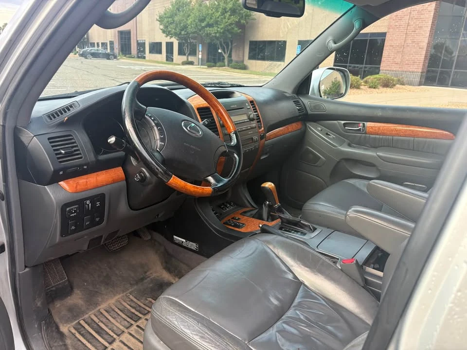 2008 Lexus GX 1st Gen - Image 6 of 12