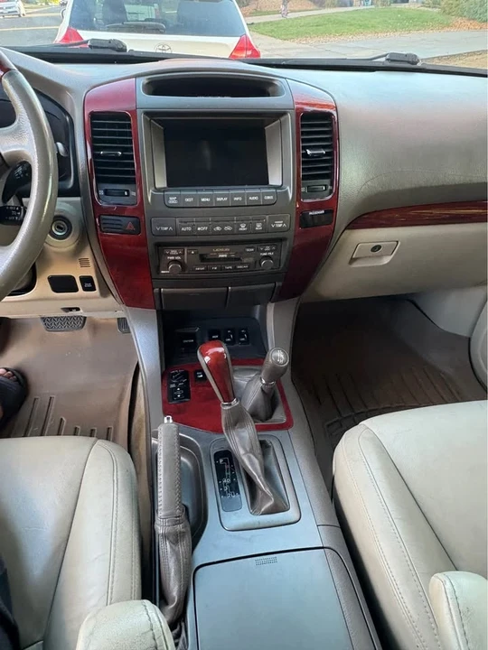 2008 Lexus GX 1st Gen - Image 13 of 19