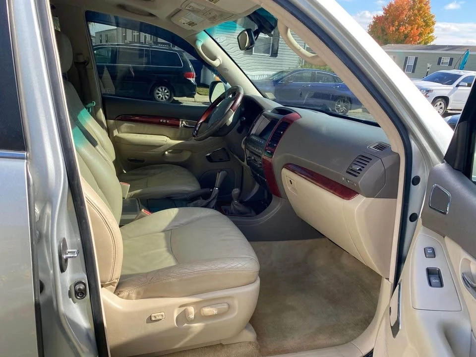 2008 Lexus GX 1st Gen - Image 2 of 8
