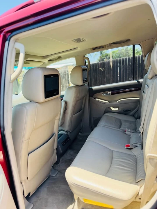 2008 Lexus GX 1st Gen - Image 10 of 20