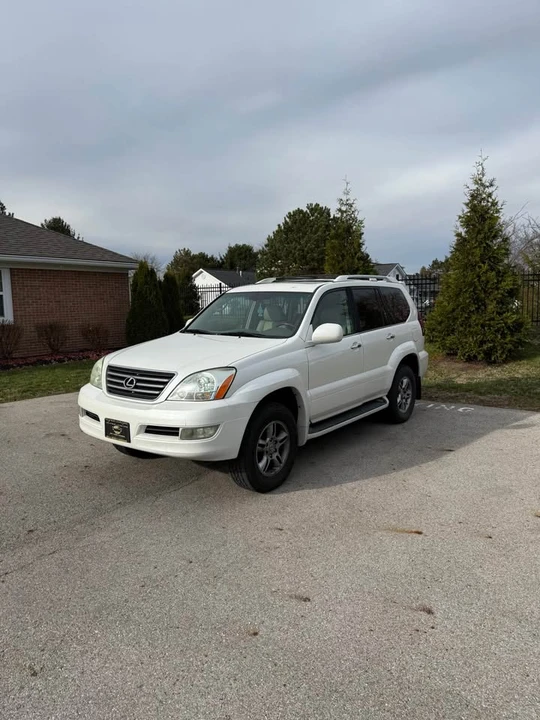 2008 Lexus GX 1st Gen - Image 2 of 13
