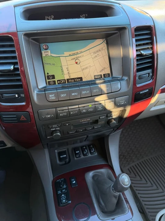 2008 Lexus GX 1st Gen - Image 10 of 14