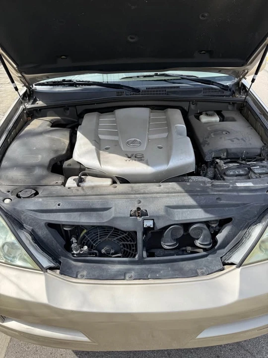 2008 Lexus GX 1st Gen - Image 15 of 20