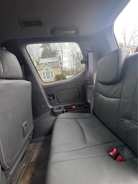 2008 Lexus GX 1st Gen - Image 15 of 19
