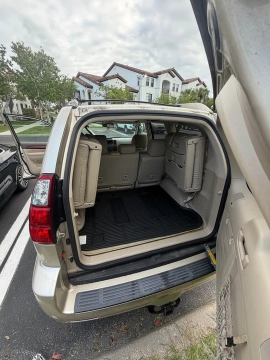 2008 Lexus GX 1st Gen - Image 7 of 13