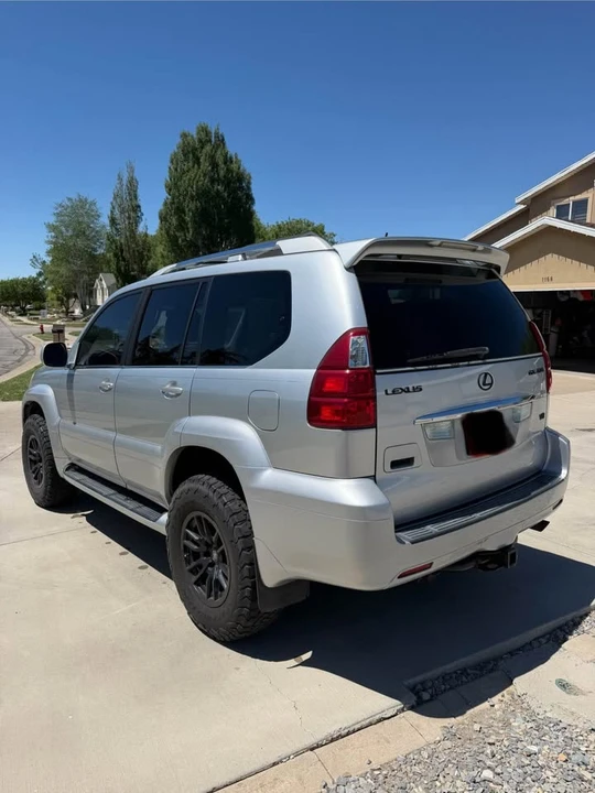 2008 Lexus GX 1st Gen - Image 5 of 18