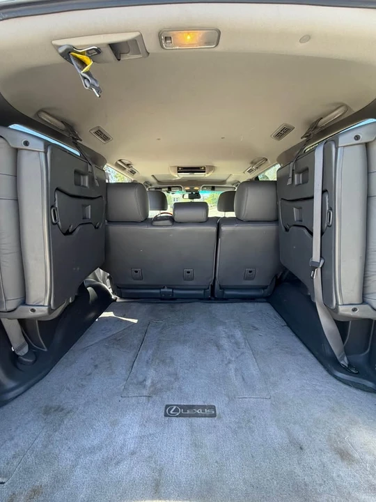 2008 Lexus GX 1st Gen - Image 16 of 18