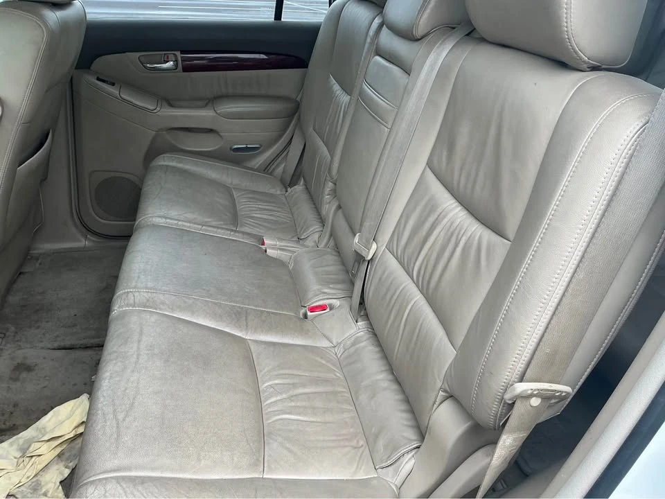 2008 Lexus GX 1st Gen - Image 16 of 19