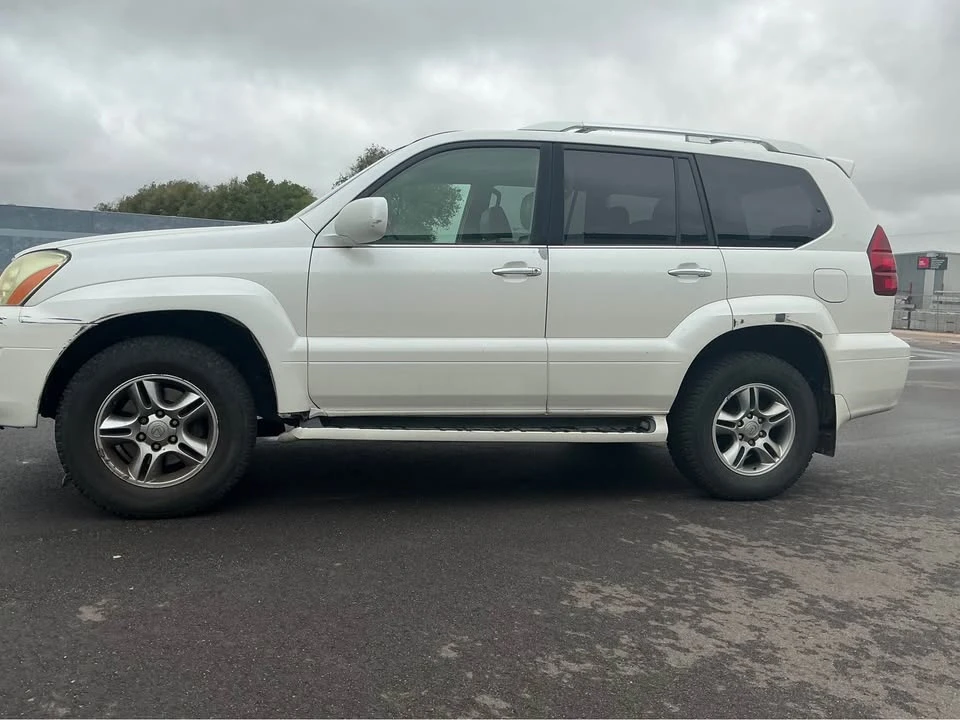 2008 Lexus GX 1st Gen - Image 7 of 19