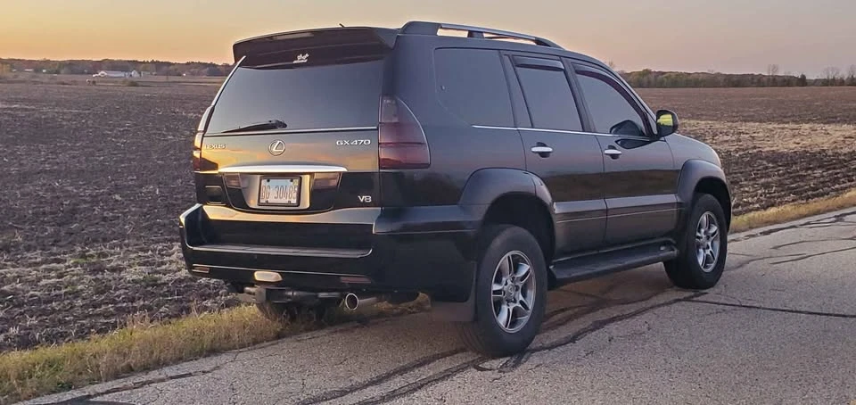 2008 Lexus GX 2nd Gen - Image 2 of 10