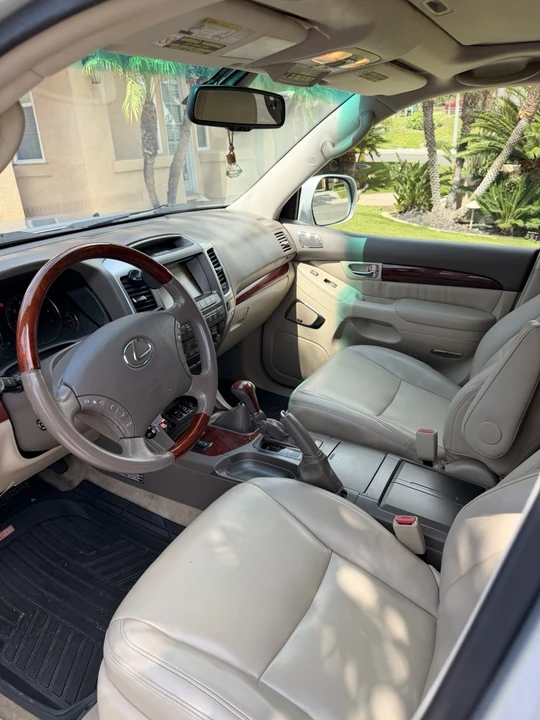 2008 Lexus GX 1st Gen - Image 5 of 10