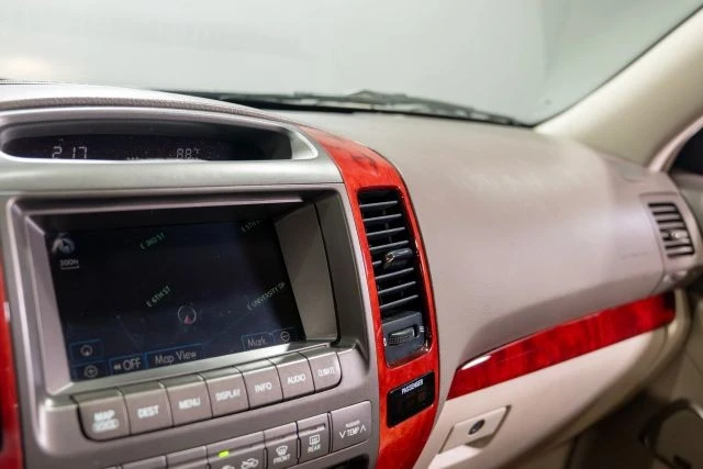 2008 Lexus GX 1st Gen - Image 18 of 21