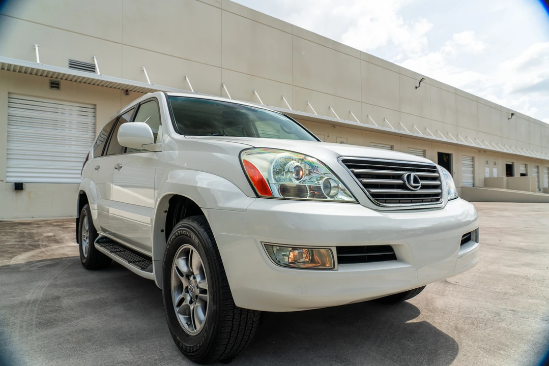 2008 Lexus GX 1st Gen - Image 4 of 31