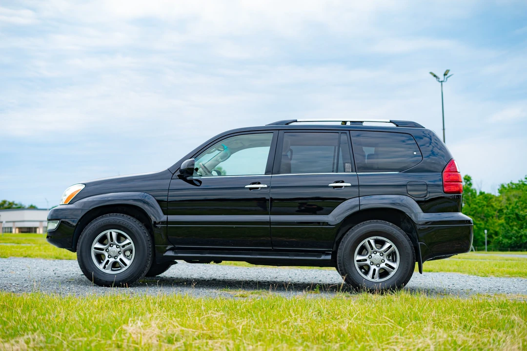 2008 Lexus GX 1st Gen - Image 7 of 31