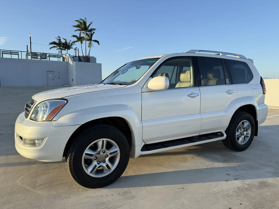 2008 Lexus GX 1st Gen - Image 5 of 31