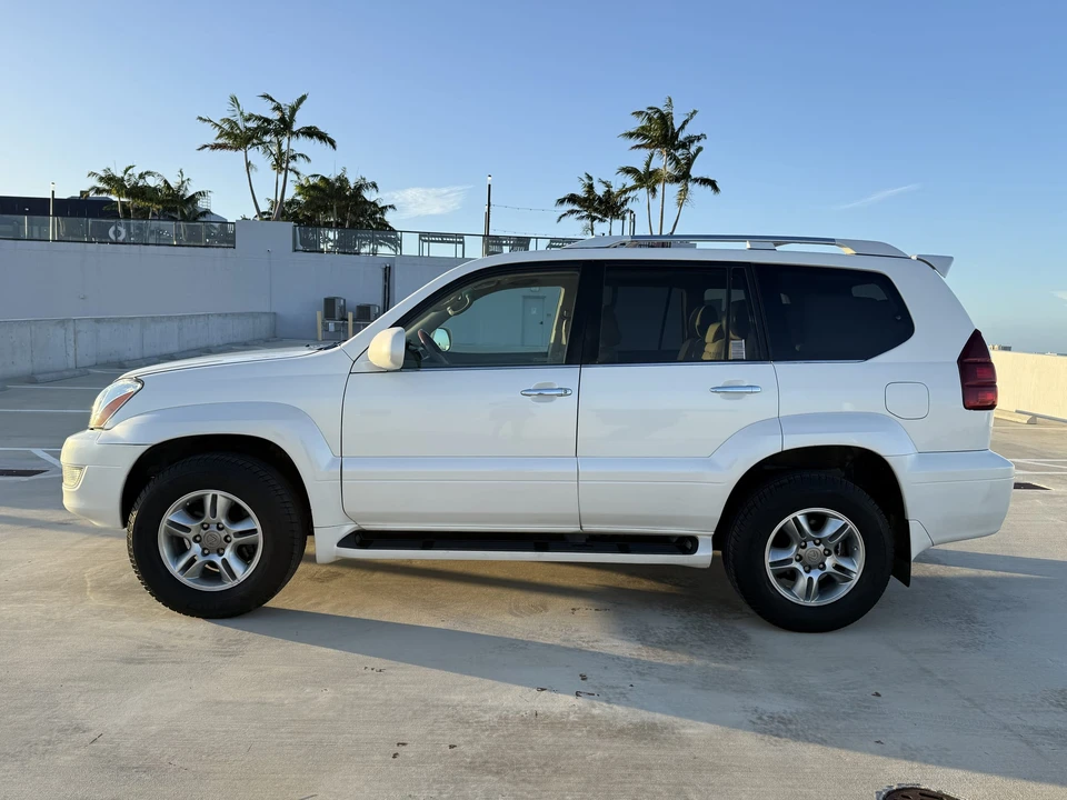 2008 Lexus GX 1st Gen - Image 6 of 31