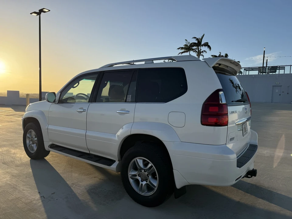 2008 Lexus GX 1st Gen - Image 8 of 31