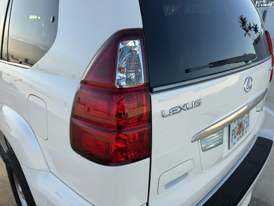 2008 Lexus GX 1st Gen - Image 27 of 31
