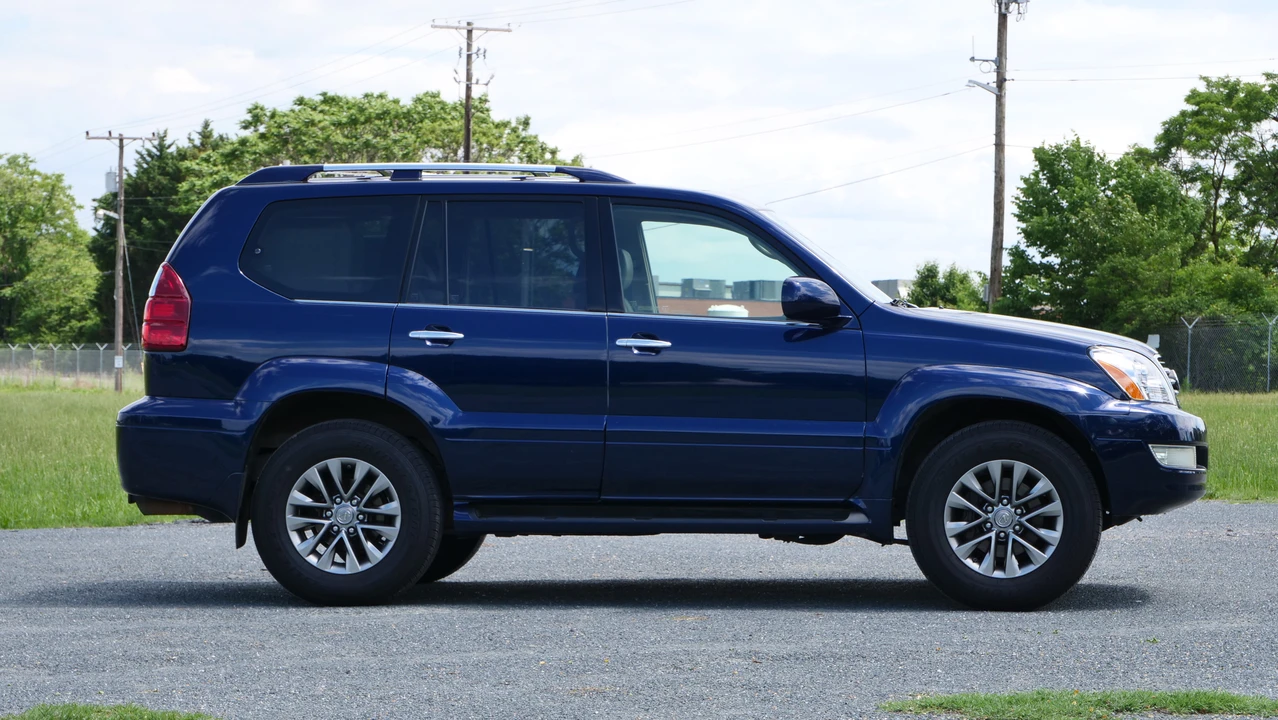 2008 Lexus GX 1st Gen - Image 14 of 31